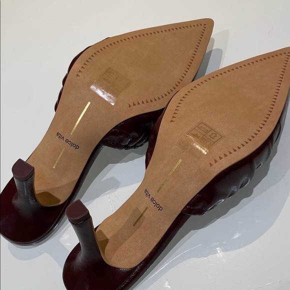 *NEW* Dolce Vita Kairi Cranberry Crinkle Patent Sandal Heels - Picture 7 of 13